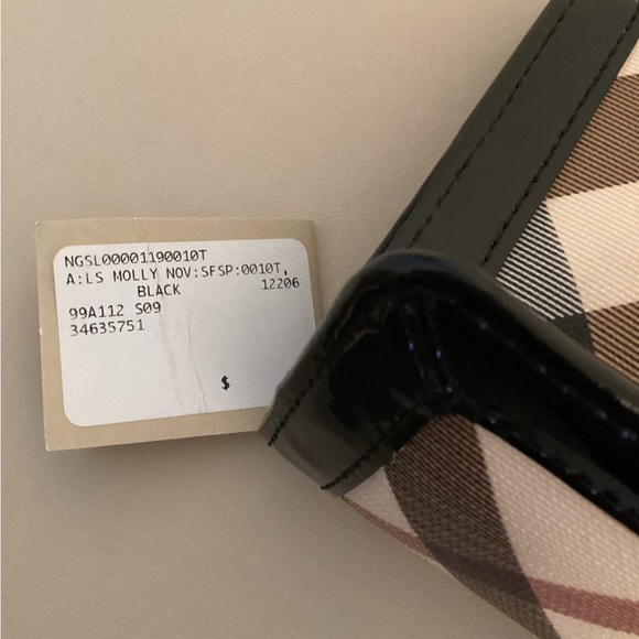 'Nova Check' Wallet
Burberry - Picture 16 of 16